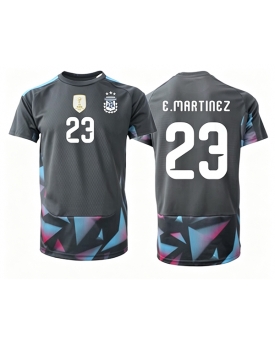 Billige Fotballdrakt Argentina Emiliano Martinez #23 Keeper Replika Hjemmedrakt VM 2026 Kortermet Billige Fotballdrakt Argentina Emiliano Martinez #23 Keeper Replika Hjemmedrakt VM 2026 Kortermet